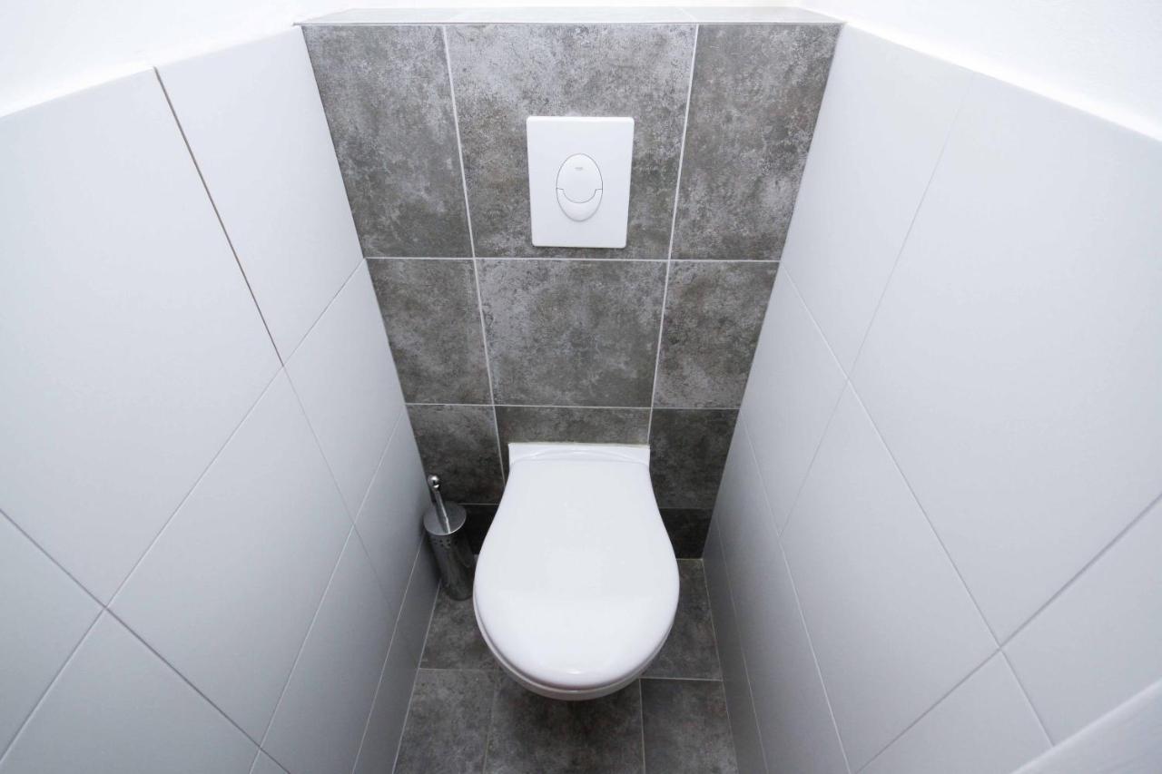 Trencianska Apartment Pozsony Kültér fotó